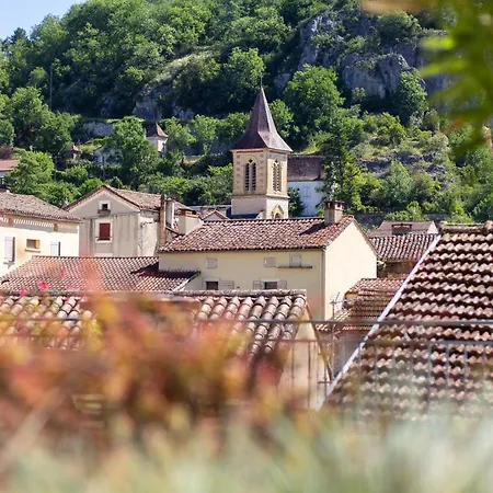 Отель La Truite Doree 3*