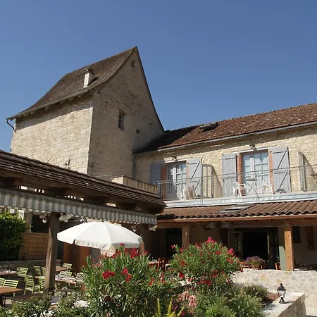 La Truite Doree Отель Vers (Lot)