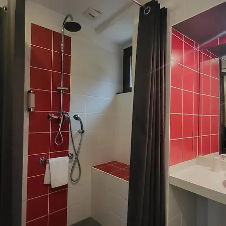 La Truite Doree Отель