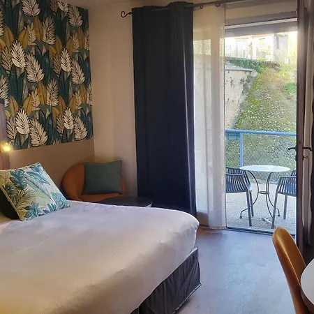 Отель La Truite Doree Vers (Lot)