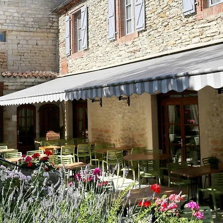 Отель La Truite Doree