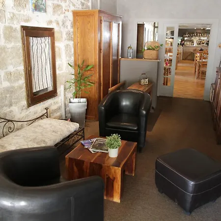 La Truite Doree 3* Vers
