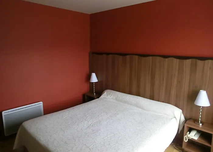 Hotel Logis La Truite Dorée 3*