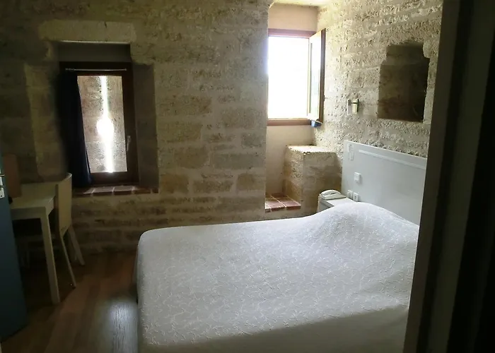 Hotel Logis La Truite Dorée 3*