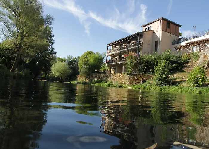 Logis La Truite Dorée 3*