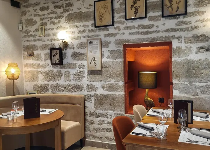 ホテル La Truite Doree Vers