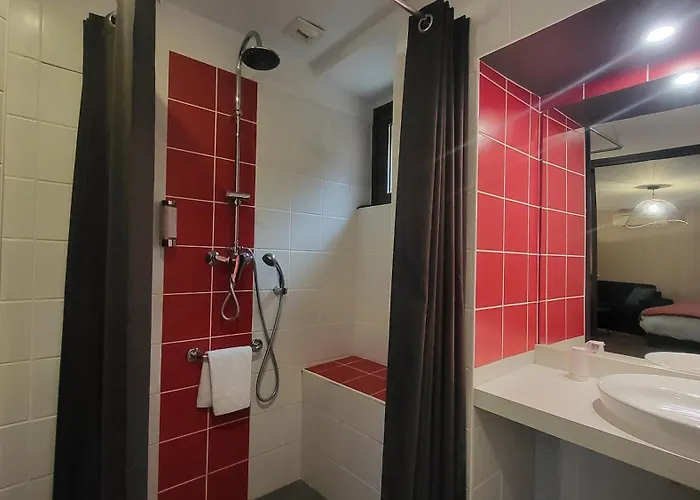 La Truite Doree ホテル