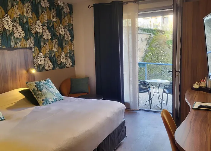 ホテル La Truite Doree Vers