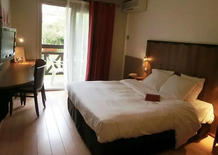 Hotel Logis La Truite Dorée